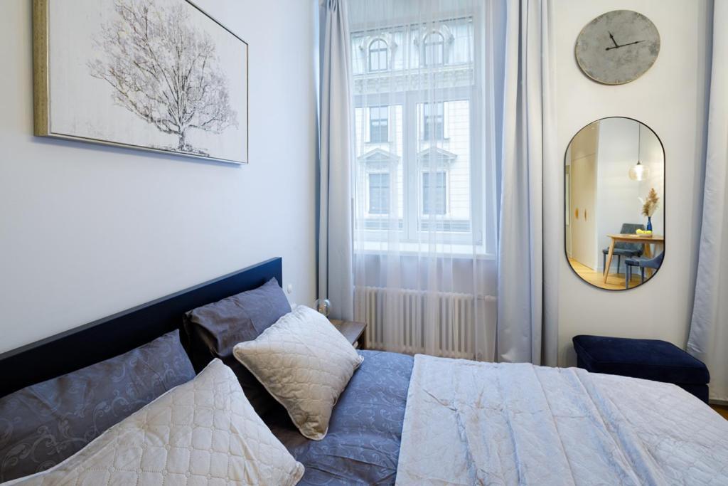 Kalnina Street Studio Apartment Riga Eksteriør billede